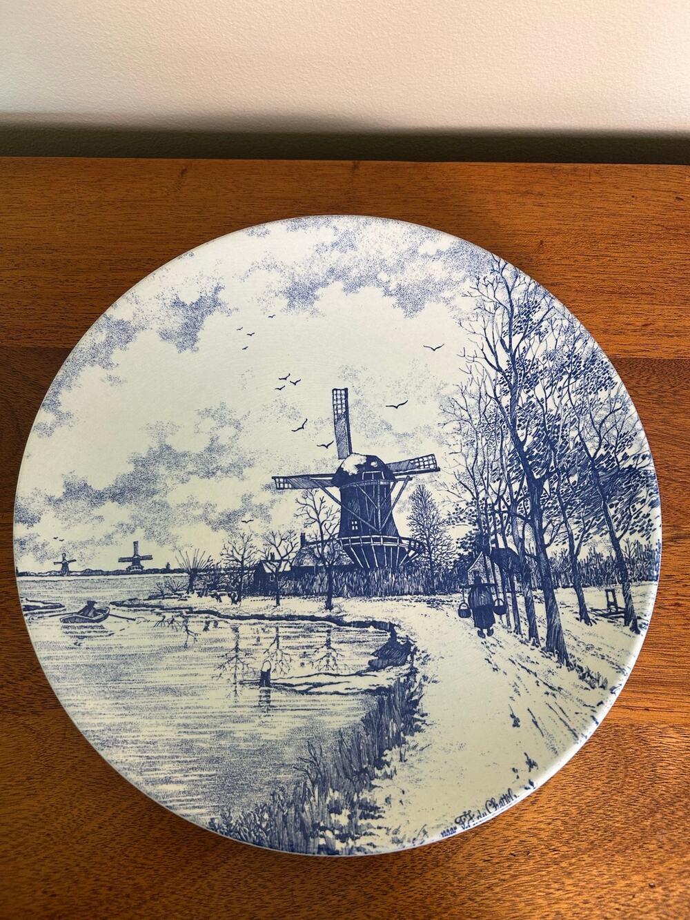 Vtg Delft Blue Wall Plate Charger Decorative Blue White Hanging Plate